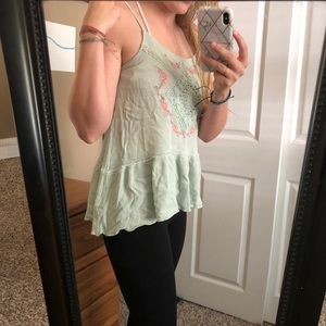 FLOWY TANK